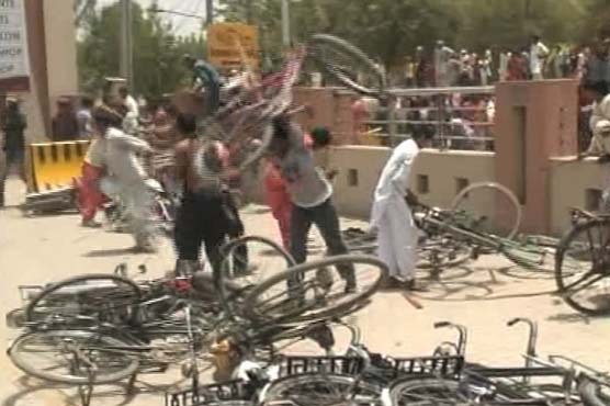 Faisalabad: Power outages protest turns into looting spree