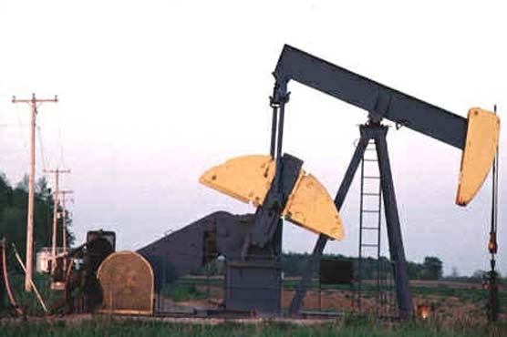 Oil price falls nearly $3 to dip below $80