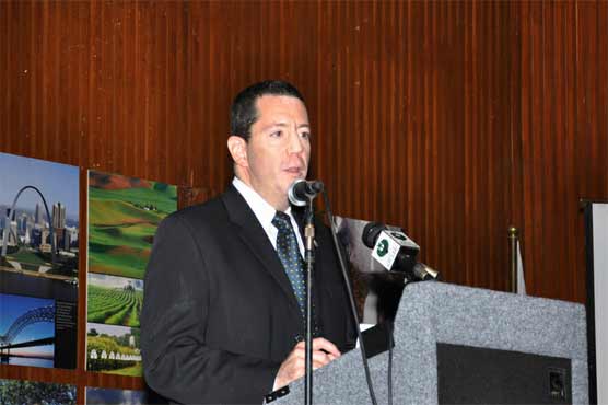 US to train 40 Pakistani teachers