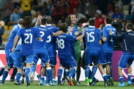 Italy beat England on penalties at Euro 2012