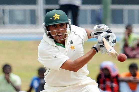 Pakistan 205-5 at tea on fourth day 