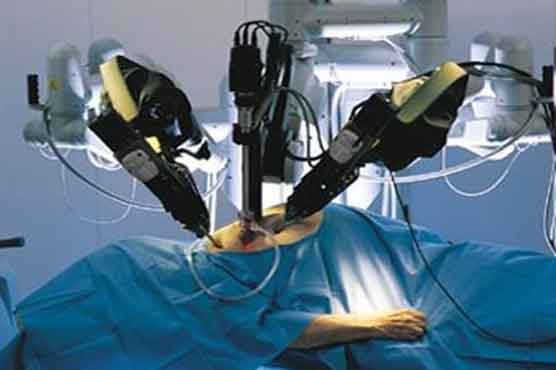Italy conducts first liver transplant through robot