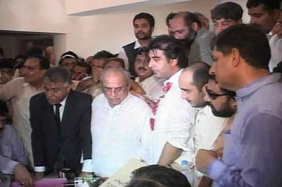 Gilanis son submits nomination papers for NA-151