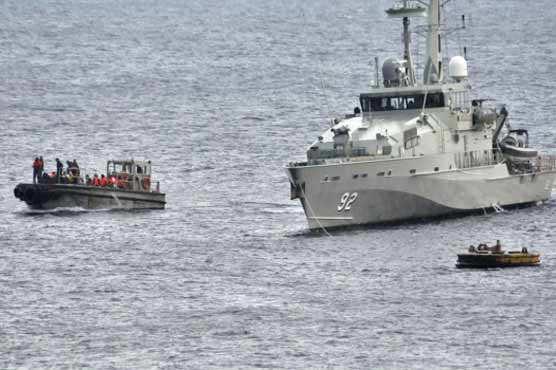 Australia boat mishap, 123 rescued