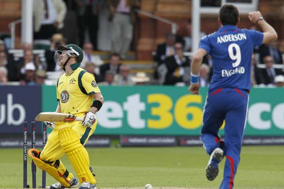England beat Australia by 15 runs in 1st ODI