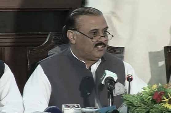 Raja Riaz asks young doctors to review aggressive attitude