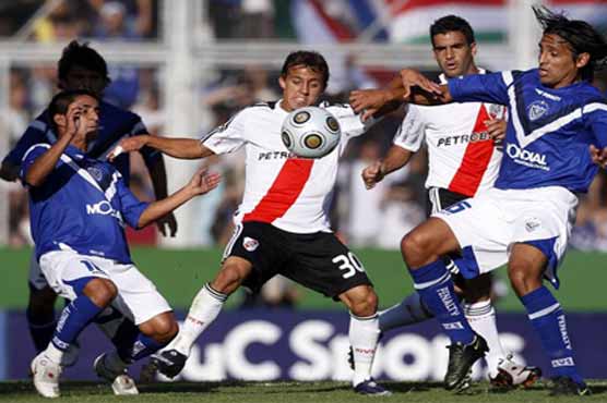 Soccer: Boca defeat San Lorenzo 2-0 