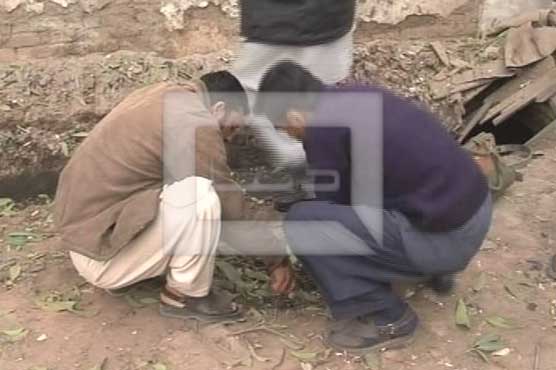 Blast kills minor, injures 2 in Peshawar 