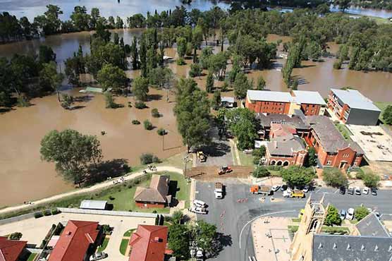 More evacuations in Australia floods