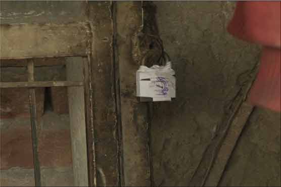 90 shops sealed over nonpayment of tax