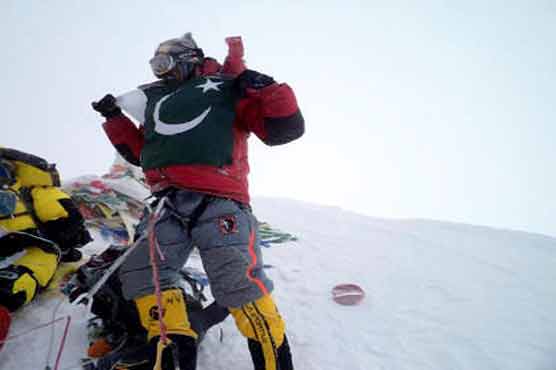 Nisar Sadpara among 3 mountaineers missing