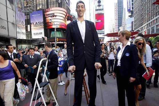 World's tallest man may have stopped growing