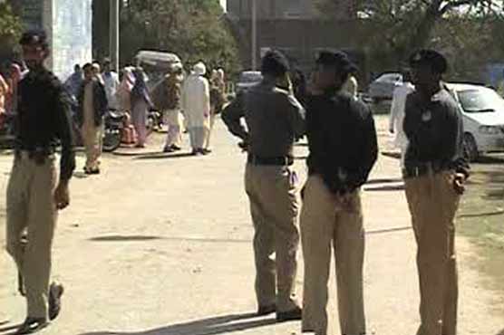 Gujrat: Two shot dead near session court