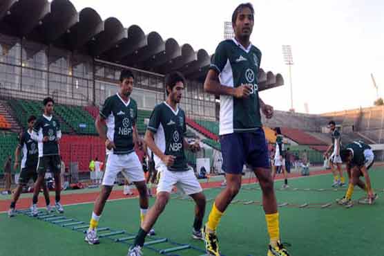 PHF fires hockey coach Michel van den