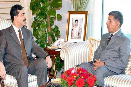  PM praises Pashas services as DG ISI
