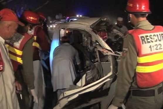 SHO, cop killed in Peshawar blast