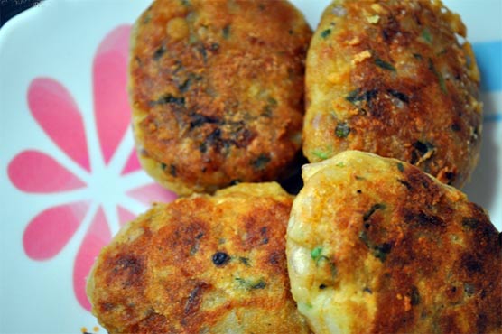 Stuffed  cheese Vegetable Cutlets