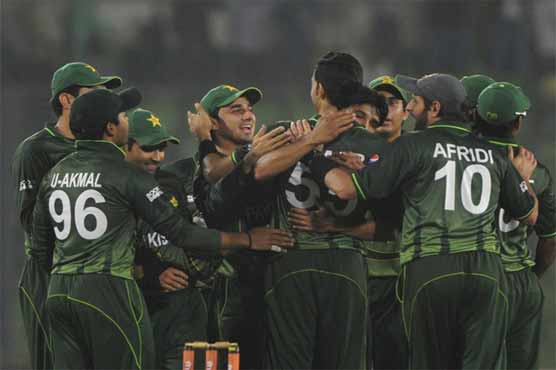 Shaheens take charge, Younis completes catches hatrick