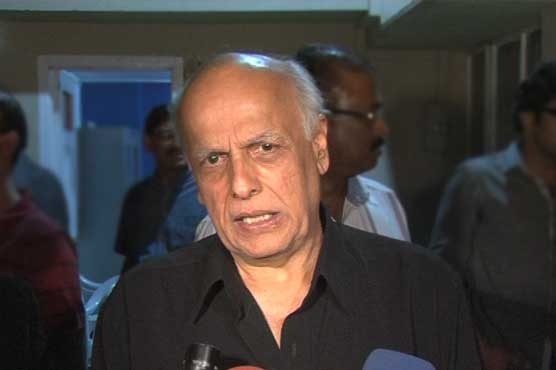 Mahesh Bhatt reaches Lahore