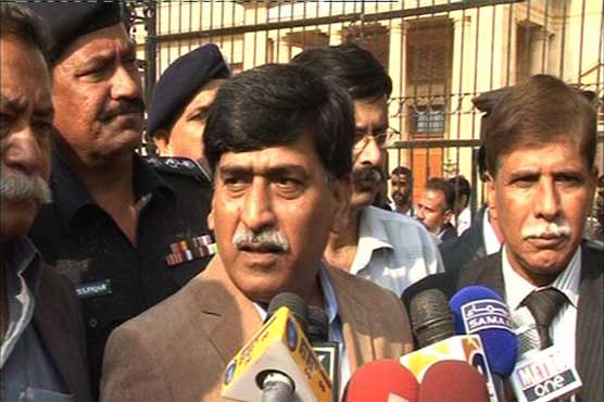 Afaq Ahmeds security squad attacked, 3 injured