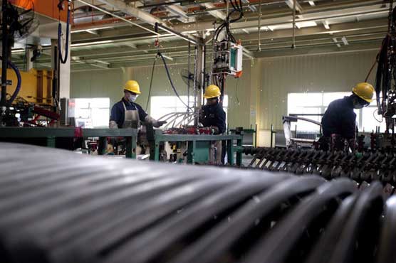 Chinese manufacturing contracts for 6th straight month