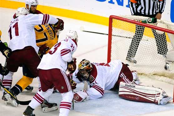 Coyotes beat Predators 1-0, Go up 3-1 in series