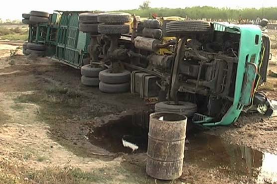 Khanewal: Oil tanker turns turtle