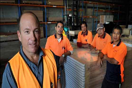 Philippine announces to register 17m workers