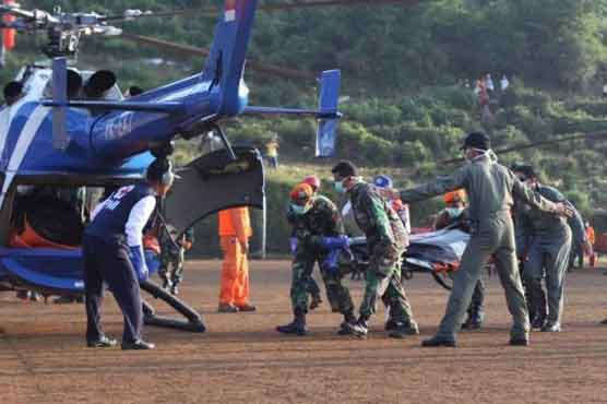 Indonesia calls off search for jet crash victims 