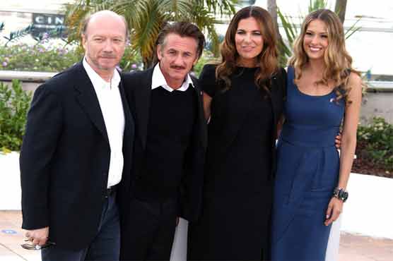 Cannes film festival raises money for Haiti