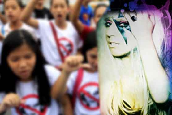 Protests will not tone down Gaga's act: Manager 