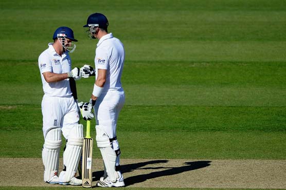 Strauss century puts England in driving seat