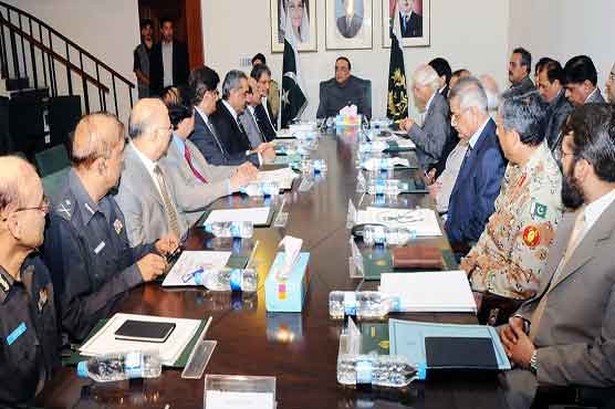 Karachi: President reviews law & order situation 