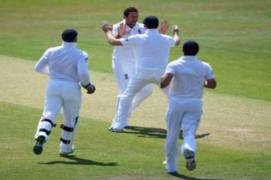England need 108 to win second Test against Windies
