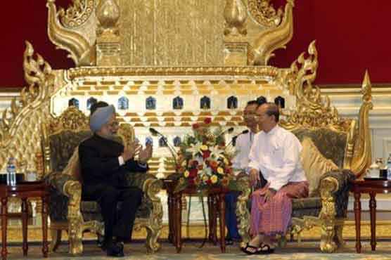 Singh holds talks with Myanmar president 
