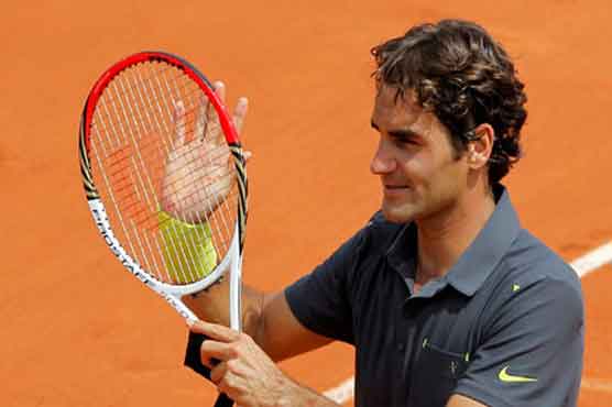 Federer sets new record
