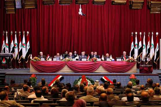 Only 3 Iraqi oil fields sold in energy auction