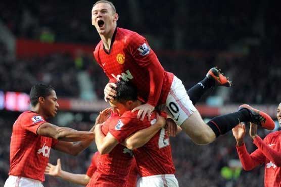 United go top as Chelsea and City stumble