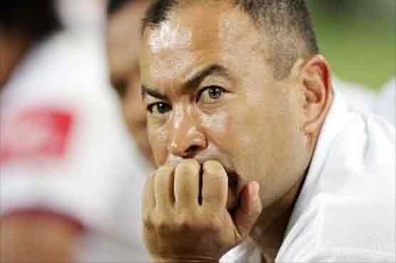 Japan wrestle, fence ahead of Europe tour