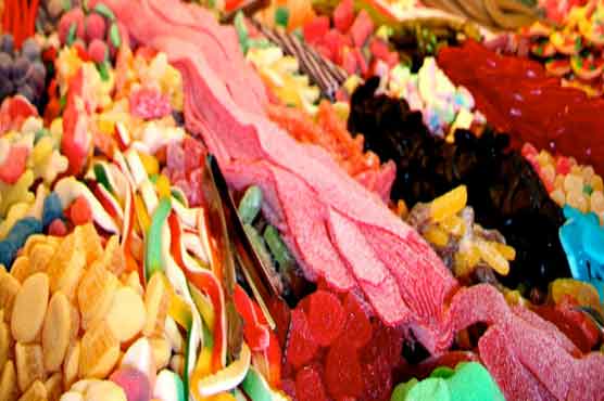  Boy steals $4,000 to buy candy