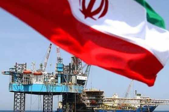 Iran economy shrinking after sanctions 