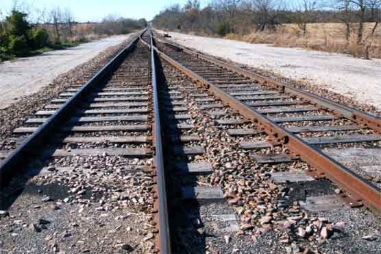 Lahore-Karachi double rail track to be completed soon