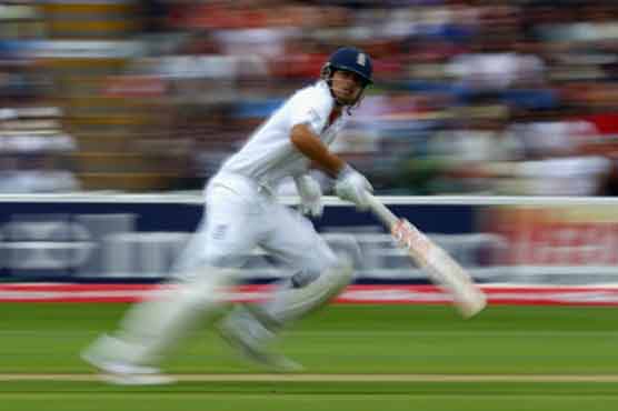 Defiant Cook drags India-England Test into fifth day 