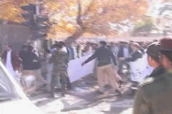 Doctors halt emergency services after clash with cops