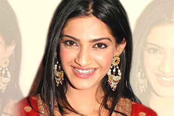 Don’t take my comments seriously, Sonam Kapoor tells media 