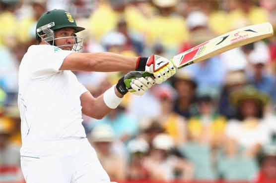 South Africa out for 388, a 162-run deficit 