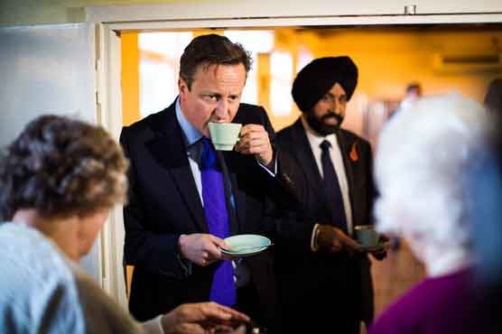 Merkel to Brussels, London amid thorny EU debate