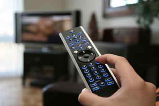 Unhappy people spends more time in front of TV: study
