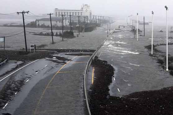 A month after superstorm Sandy, suffering lingers