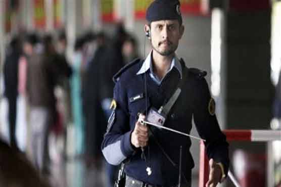 FIA arrests passenger with bogus passport